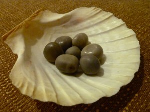 Sea Pearls in scallop Sea Pearls in scallop