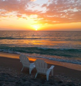 Tween Waters Holiday Sunset