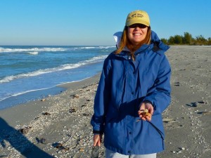 Sheller Linda with whelk