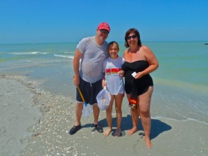 Kenny Marisa Lisa beach family Kenny Marisa Lisa beach family
