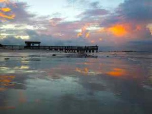Sanibel pier sunset reflection