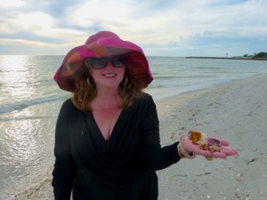 Amy shells sanibel Amy shells sanibel