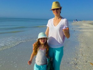 tara vivian collcting sand dollars