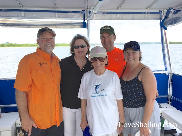 ralph, sharlotte, beryle, mitchell, susie on iLoveShelling cruise