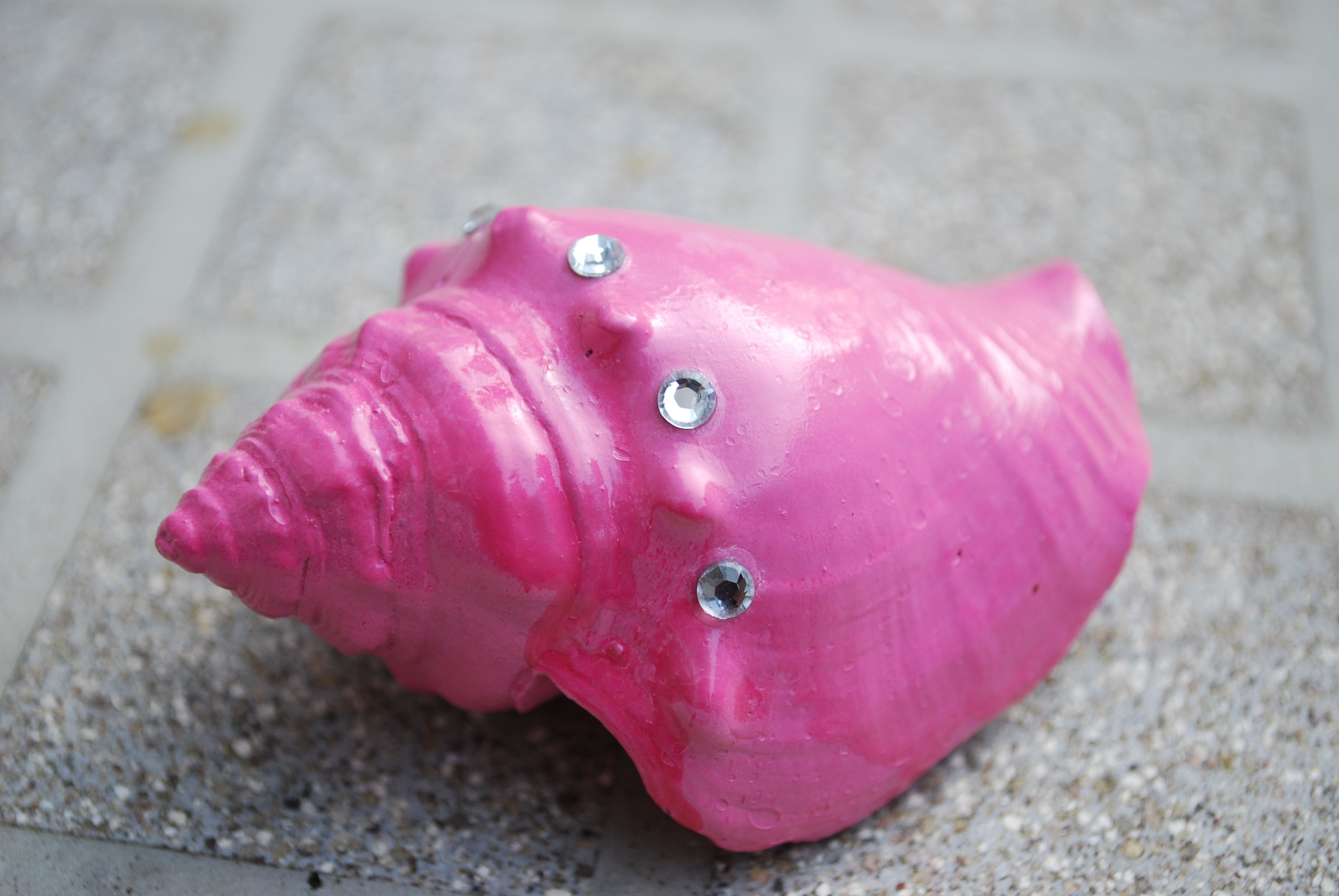 Pink Blinged Out Shell | I Love Shelling