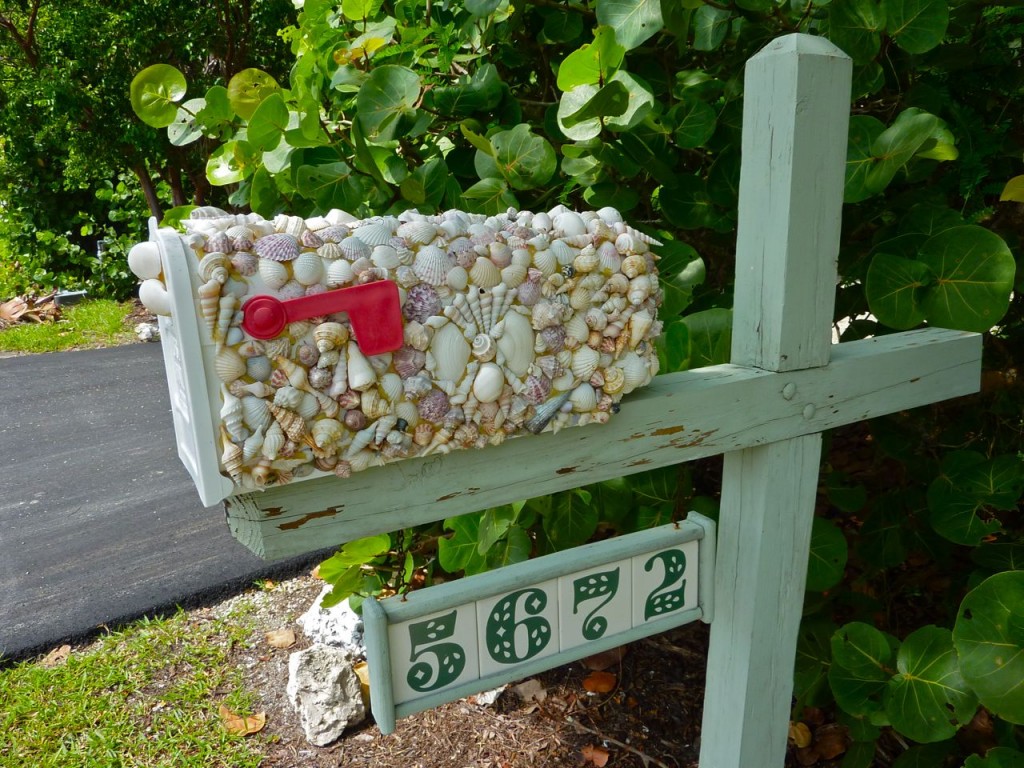 Seashell Mailboxes | I Love Shelling
