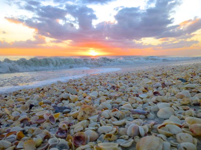 sunset at Island Inn Sanibel